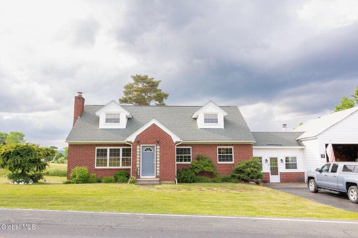 1378 Quackenbush Road, Schenectady, NY