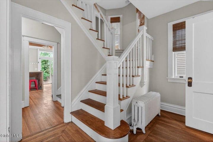 852 Myrtle Avenue, Albany, NY, photo 4