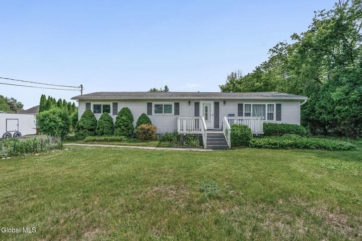 144 Haswell Road, Latham, NY