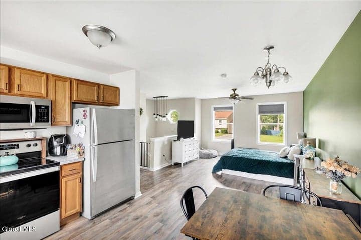 25 Margaret Street, Hudson Falls, NY, photo 4