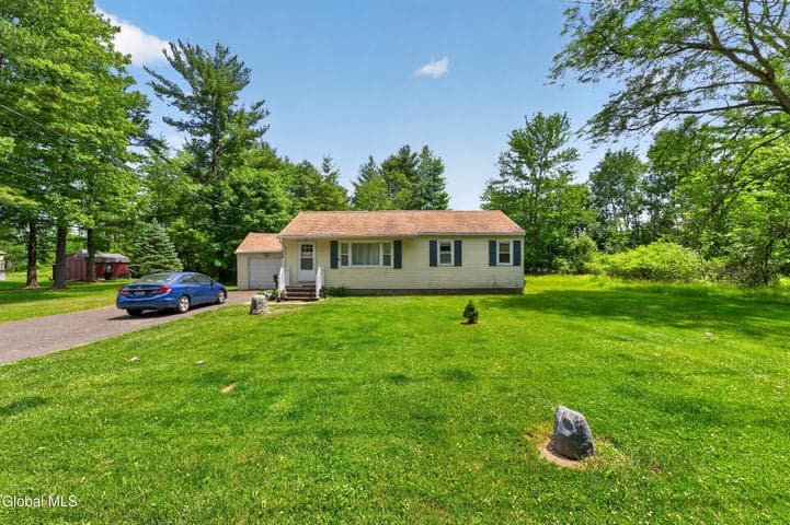 148 Van Dyke Road, Delmar, NY, photo 2