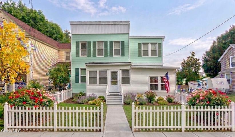 1723 5th Street, Rensselaer, NY