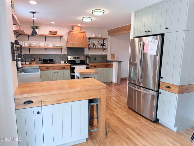 9 Amethyst Drive, Queensbury, NY, photo 5