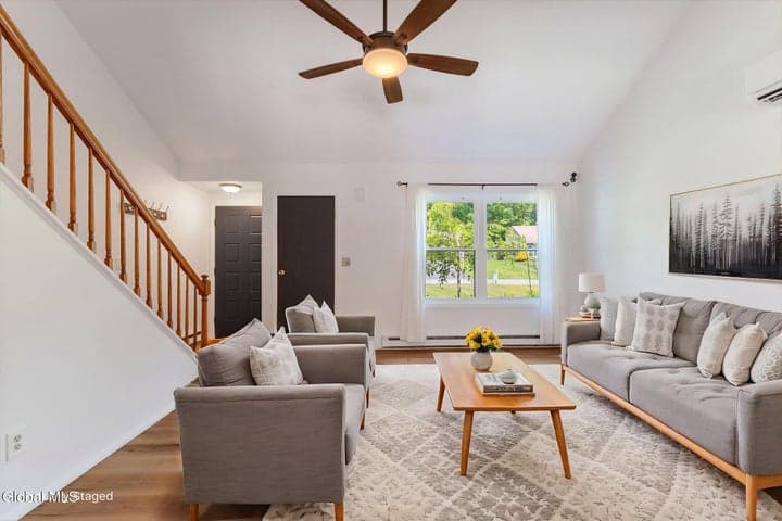 240 Thimbleberry Road, Ballston Spa, NY, photo 2