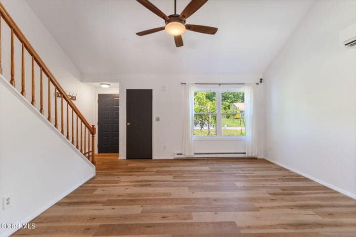 240 Thimbleberry Road, Ballston Spa, NY, photo 3