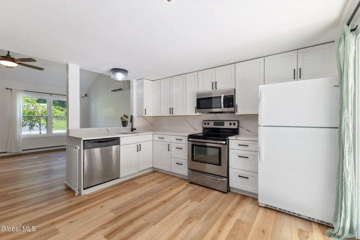 240 Thimbleberry Road, Ballston Spa, NY, photo 5