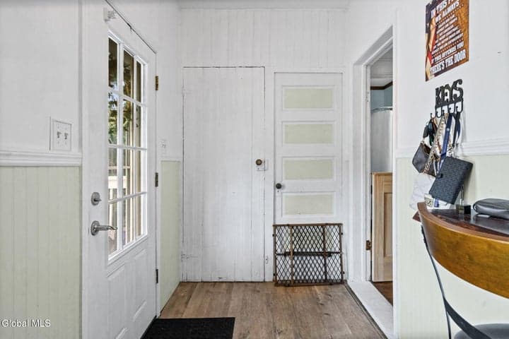 11 Young Avenue, Amsterdam, NY, photo 5