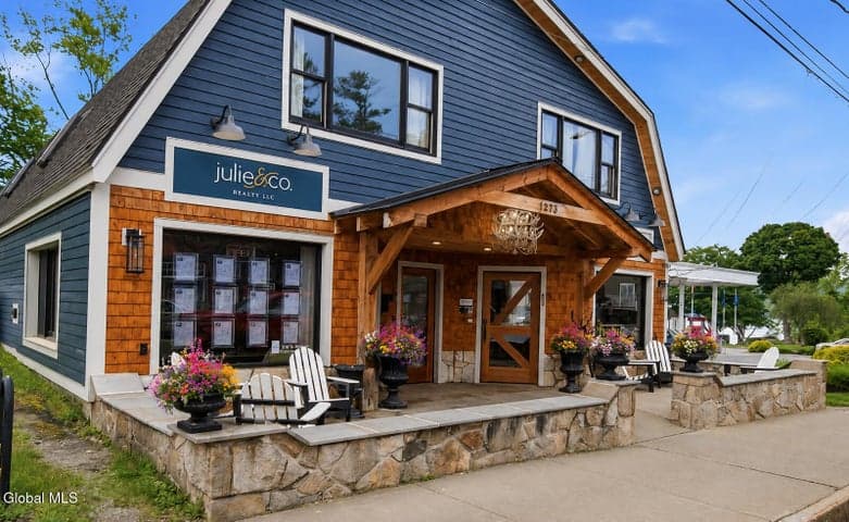 1072 U.S. 9, Schroon, NY