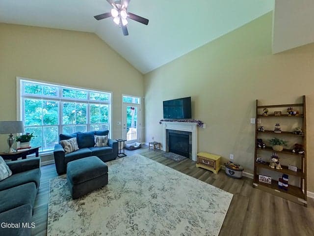 36C Idared Lane, Clifton Park, NY, photo 4