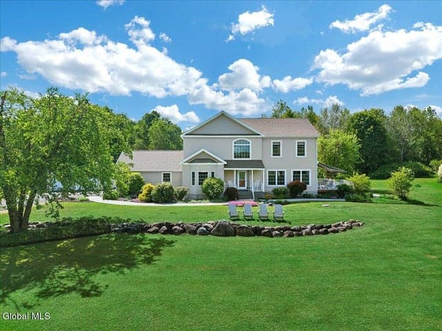 672 Lakeview Road, Broadalbin, NY, photo 1