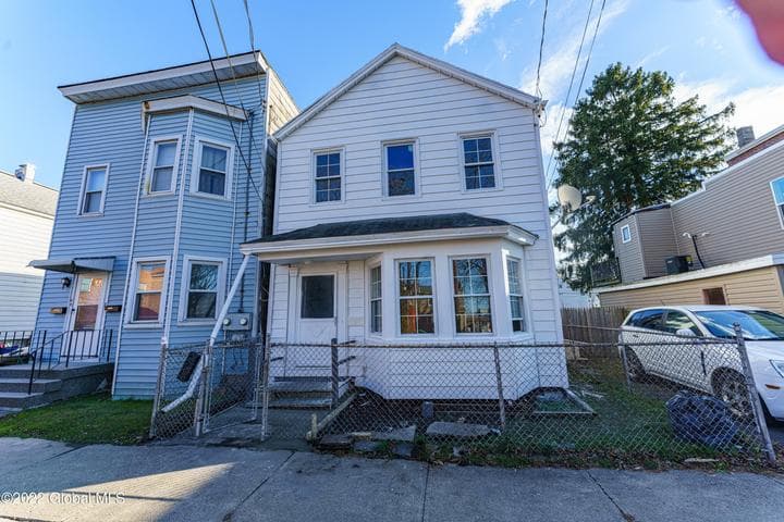 38 Walker Street, Rensselaer, NY, photo 1