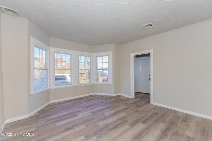 38 Walker Street, Rensselaer, NY, photo 4