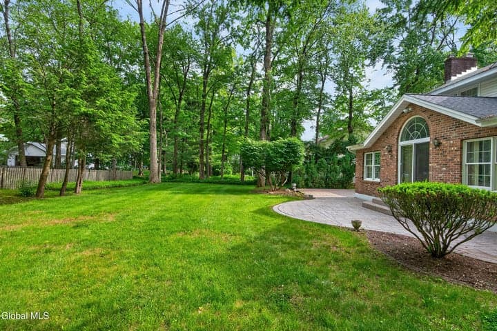 888 Meadow Lane, Niskayuna, NY, photo 5