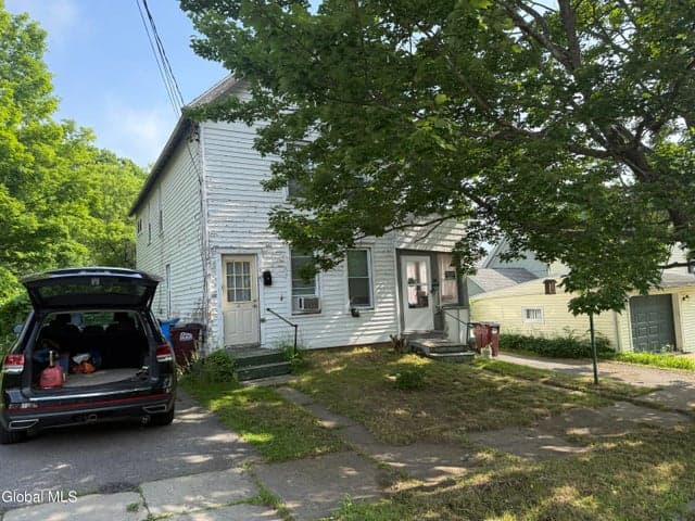 28-30 William Street, Gloversville, NY, photo 1