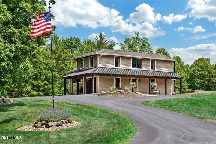 88 Garner Road, Averill Park, NY