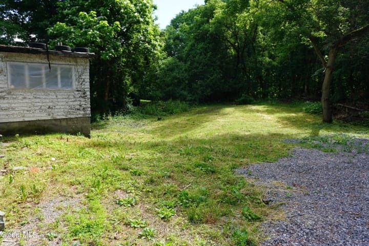 100 Brook Road, Saratoga Springs, NY, photo 3