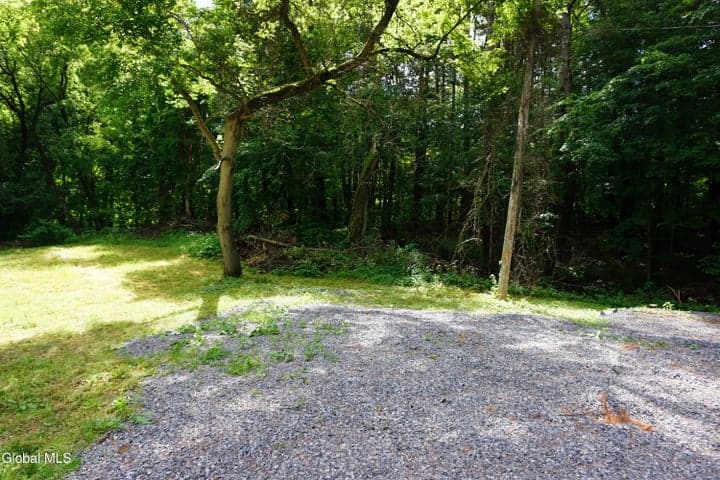 100 Brook Road, Saratoga Springs, NY, photo 5