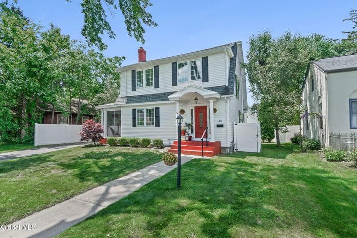 6 Glenwood Street, Guilderland, NY, photo 1