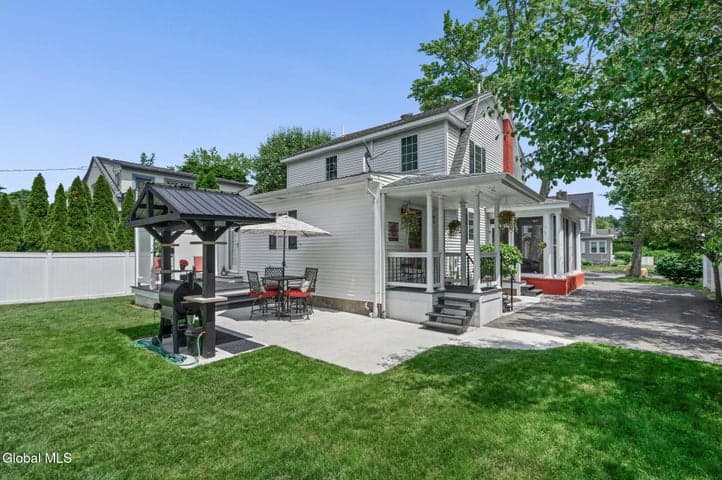 6 Glenwood Street, Guilderland, NY, photo 5