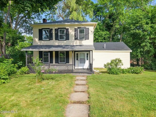 11 Whitbeck Street, Coxsackie, NY, photo 1