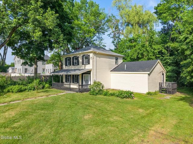11 Whitbeck Street, Coxsackie, NY, photo 2