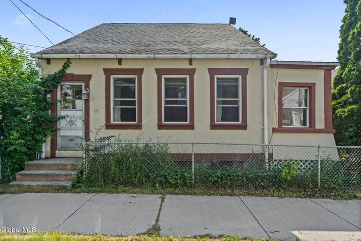 13 Sand Street, Albany, NY