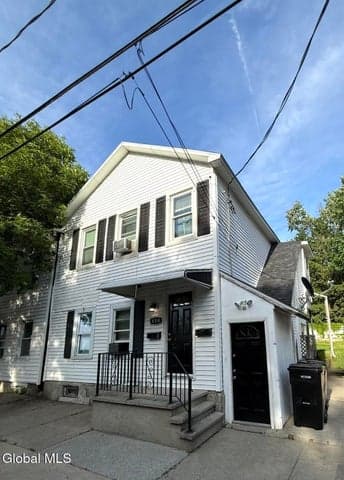 404 8th Street, Troy, NY