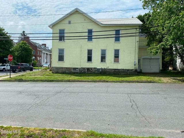 25 N Perry Street, Johnstown, NY, photo 2
