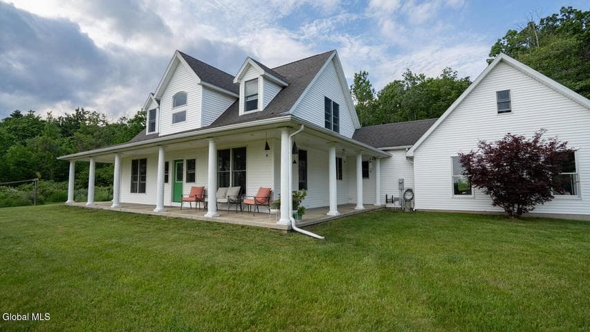 45 Stonebridge Way, Poestenkill, NY, photo 1