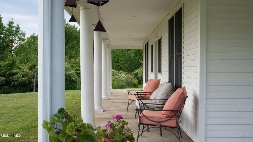 45 Stonebridge Way, Poestenkill, NY, photo 2