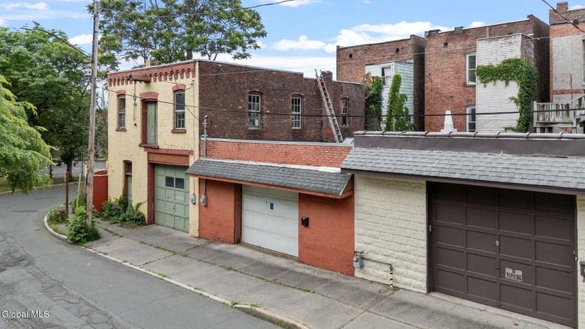 7 Cpl William A Dickerson Place, Troy, NY, photo 2