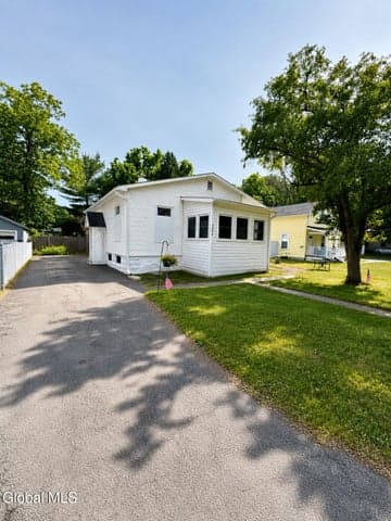 222 Upper Sherman Avenue, Queensbury, NY
