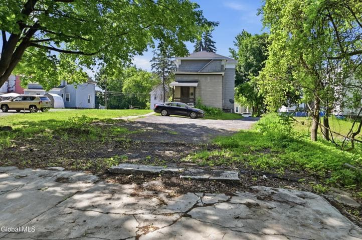 82 Grand Street, Gloversville, NY, photo 5