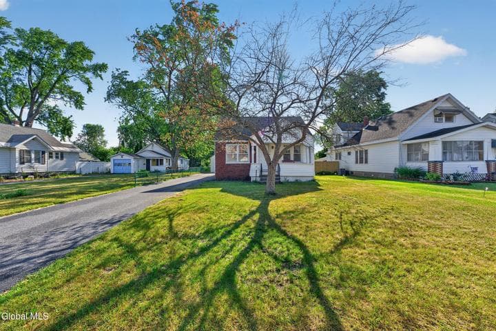 77 Oakdale Avenue, Rotterdam, NY, photo 3