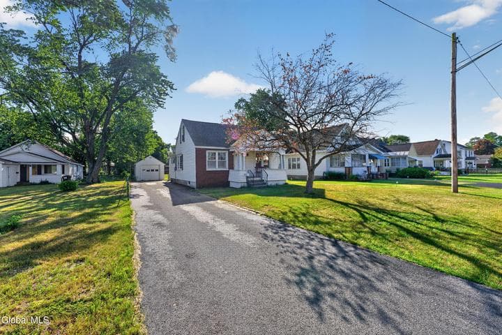 77 Oakdale Avenue, Rotterdam, NY, photo 4