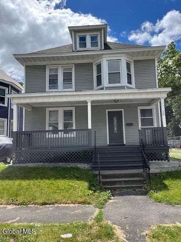 26 Linden Street, Schenectady, NY