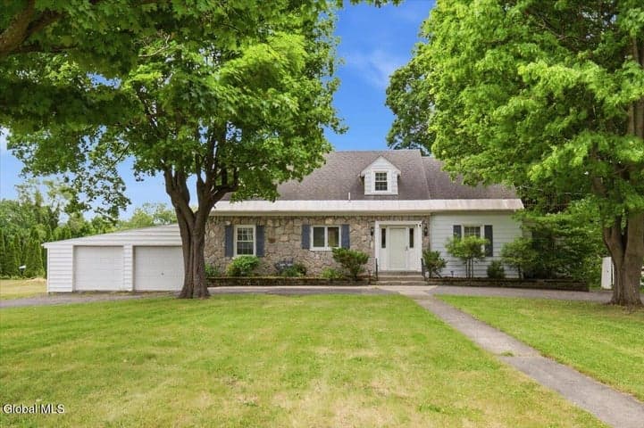 107 Van Rensselaer Boulevard, Albany, NY, photo 1