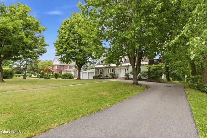 107 Van Rensselaer Boulevard, Albany, NY, photo 2
