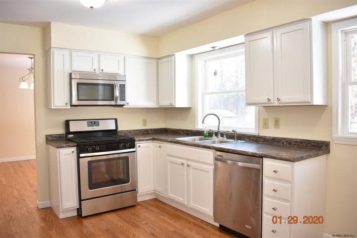 22 Meditation Way, Wilton, NY, photo 4