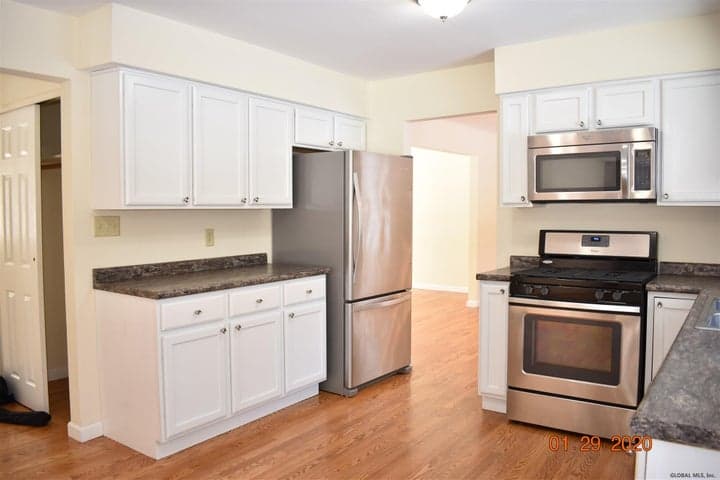 22 Meditation Way, Wilton, NY, photo 5