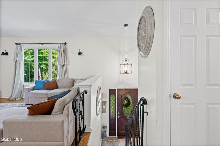 47 Wormer Road, New Scotland, NY, photo 2