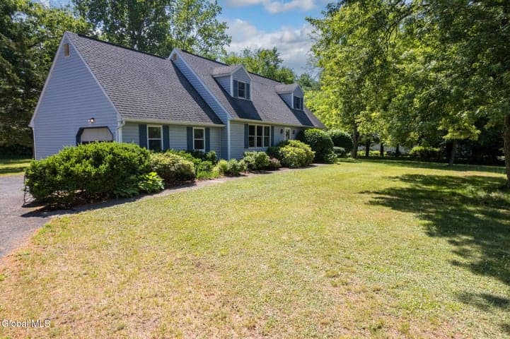 133 Grandview Drive, Kinderhook, NY, photo 2