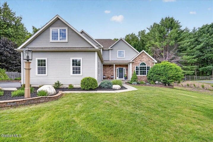 9 Benedict Court, Ballston Spa, NY