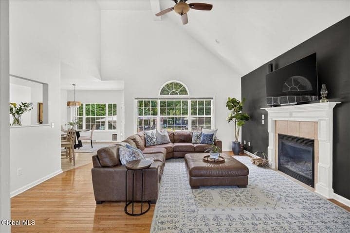 9 Benedict Court, Ballston Spa, NY, photo 3