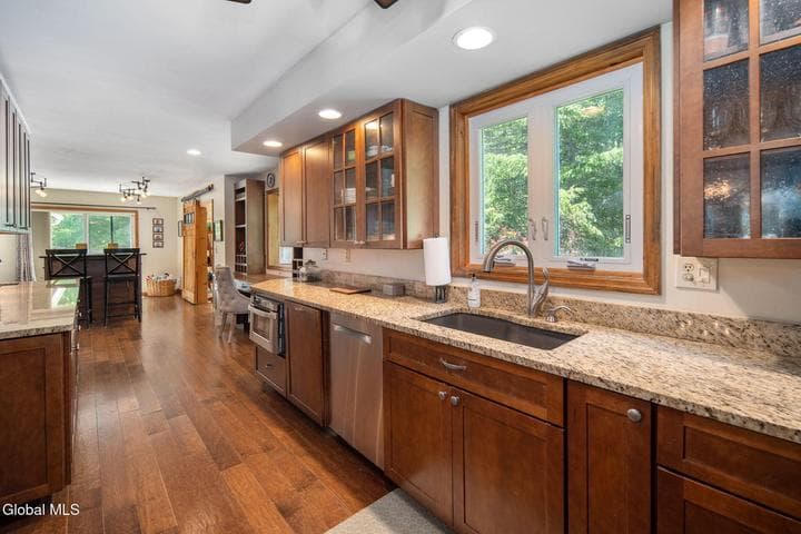 7 Hickory Lane, Averill Park, NY, photo 5