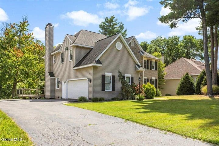 7 Seneca Court, Slingerlands, NY, photo 3