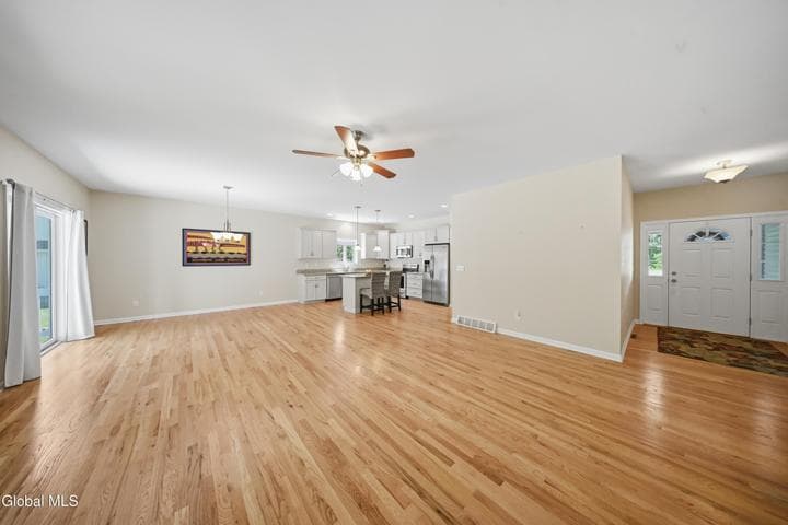 24 Morocco Lane, Schenectady, NY, photo 5