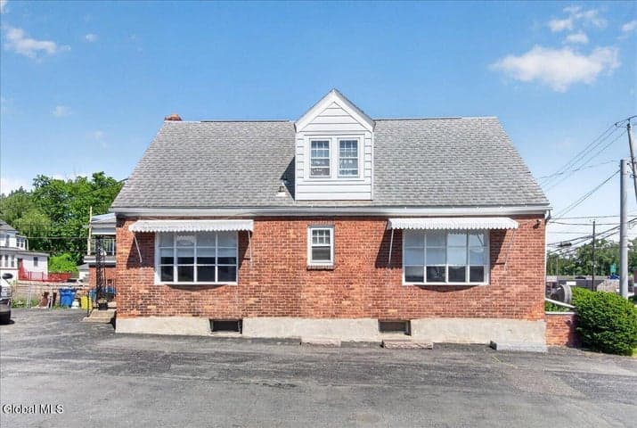 1032 Central Avenue, Albany, NY, photo 2