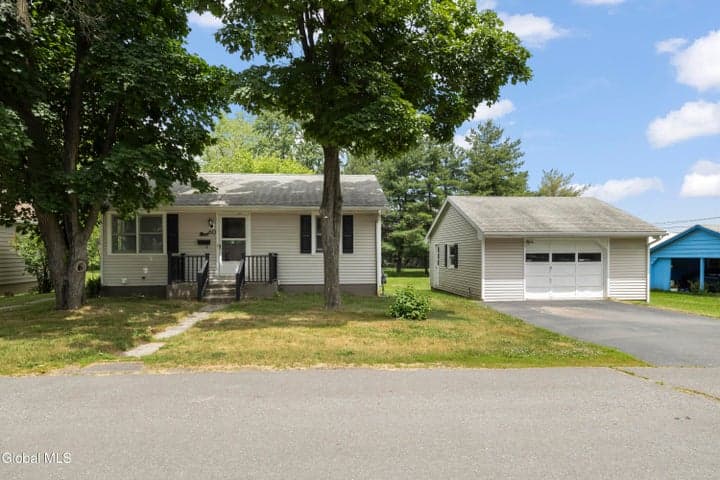 60 Milo Street, Hudson, NY
