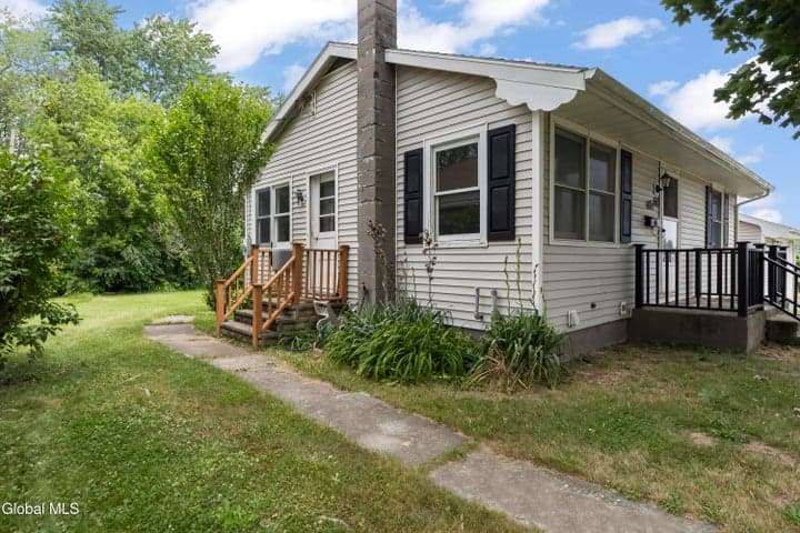 60 Milo Street, Hudson, NY, photo 5